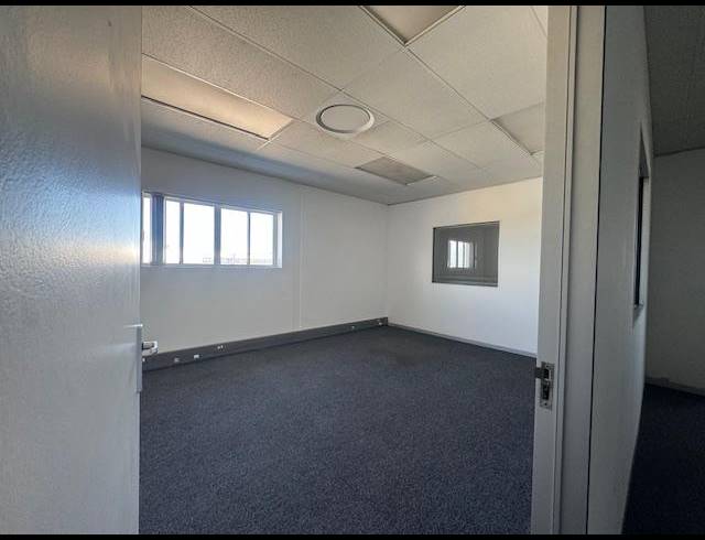 BUSINESS PROPERTY TO RENT IN FAIRVIEW